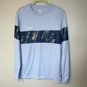 E NIKE Dri-Fit boys athletic long sleeve shirt
